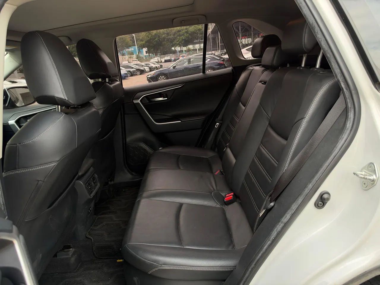 Toyota 2020 RAV4 Rongfang Double Engine 2.5 Stepless Four-wheel Drive Flagship Automatic Gear 6
