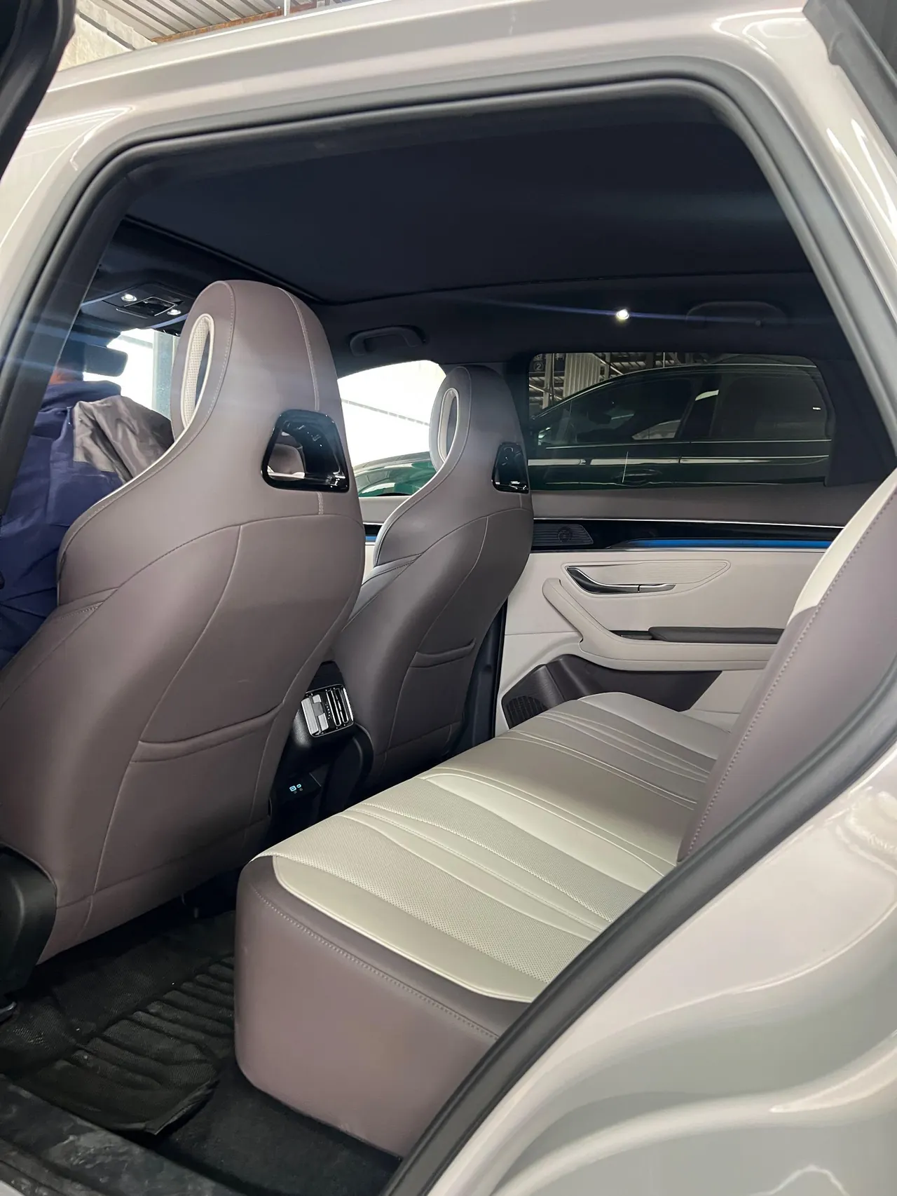 BYD Song PLUS New Energy 2025 Song PLUS DM-i 1.5 Stepless 112KM Honorable Automatic Gear 3