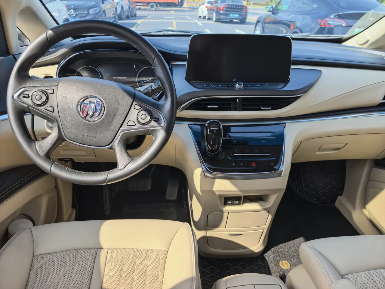 Buick 2023 GL8 Land Business Class 48V 2.0T 652T Smart and Honorable Automatic Gear 6