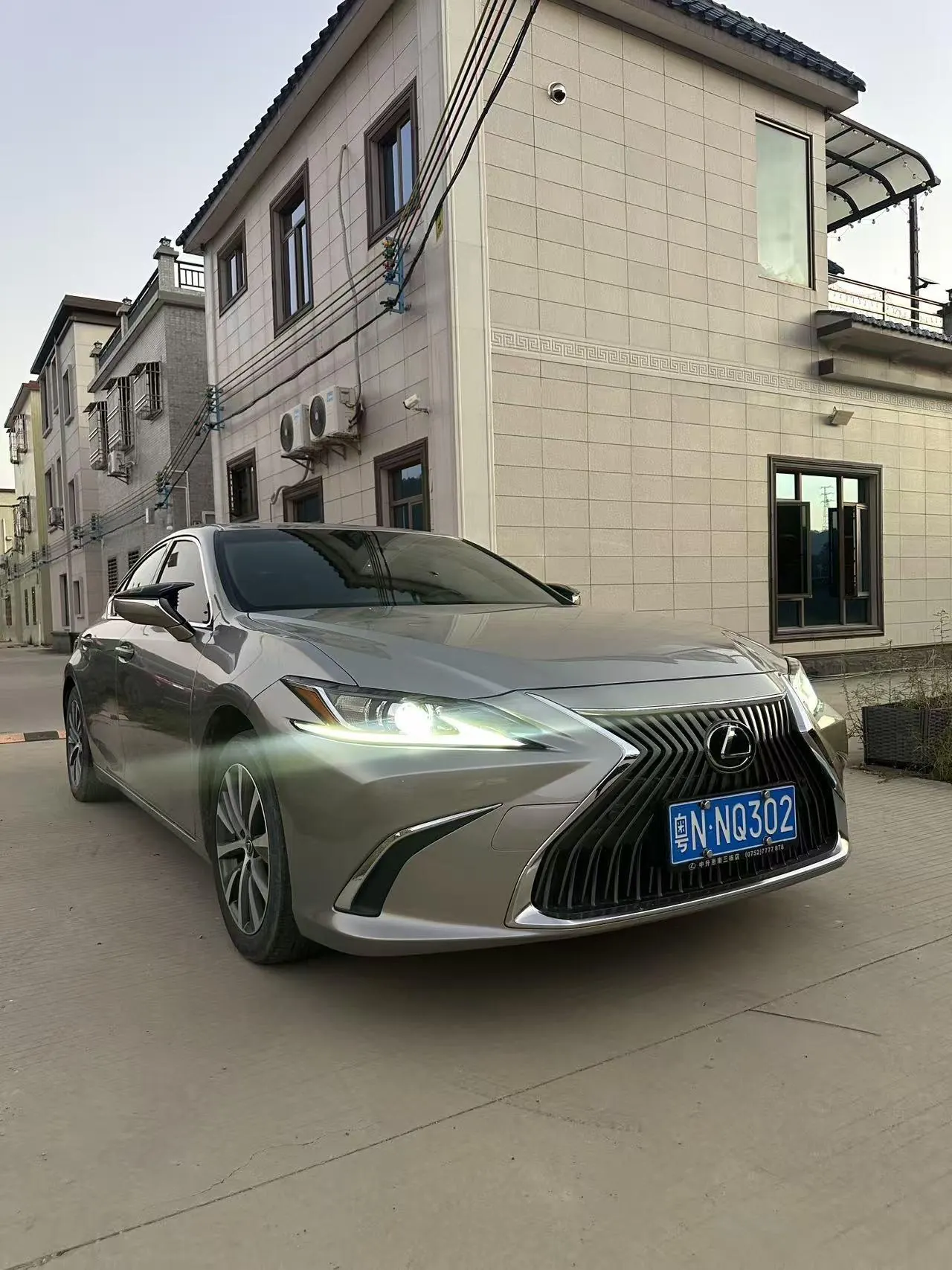 Lexus ES (Imported) 2020 ES200 2.0 Stepless Premium Edition Automatic Gear 3