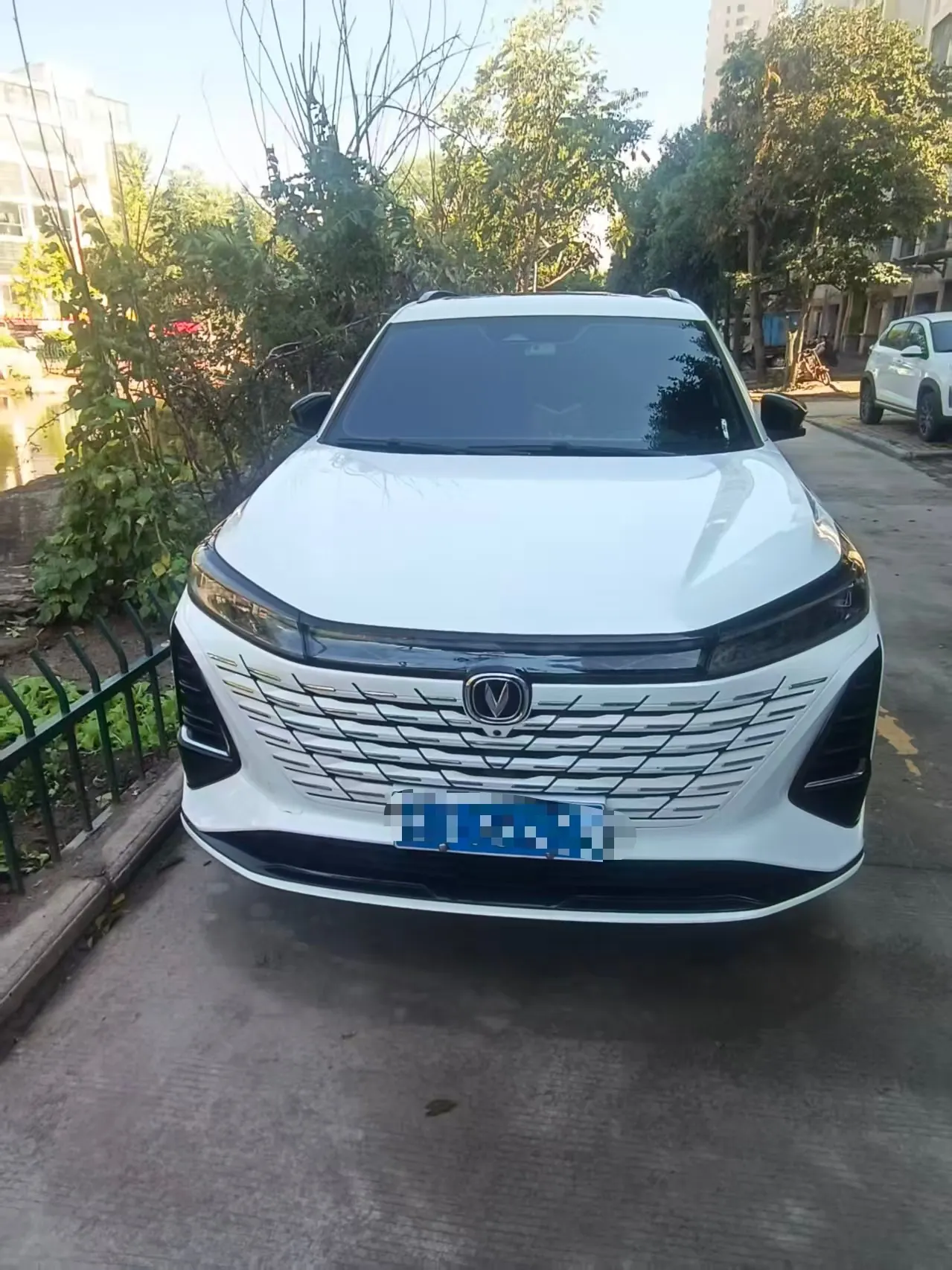 ChangAn 2022 CS75 PLUS 1.5T exclusive automatic gear 3