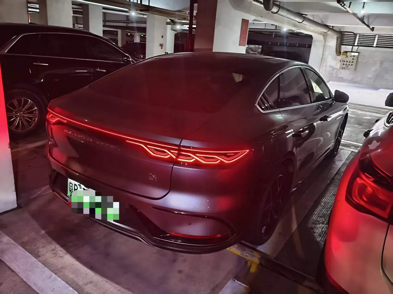 BYD 2022 Han Chuangshi 715KM Precursor Honorable Automatic Gear 5