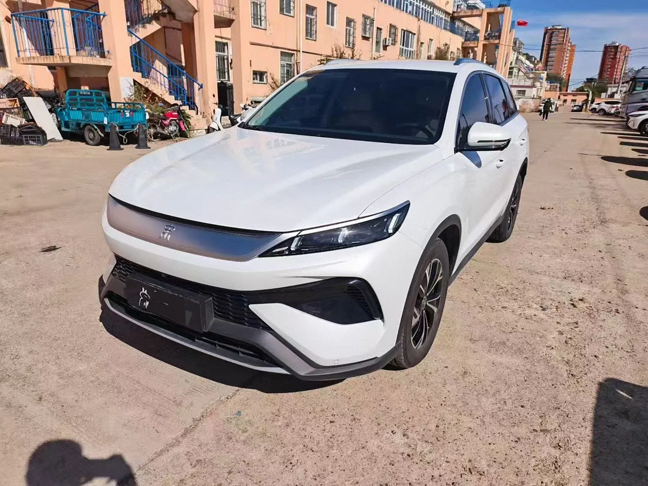 BYD Song Pro New Energy 2025 Song Pro DM-i 1.5 Stepless 75KM Leading Automatic Gear - View 1