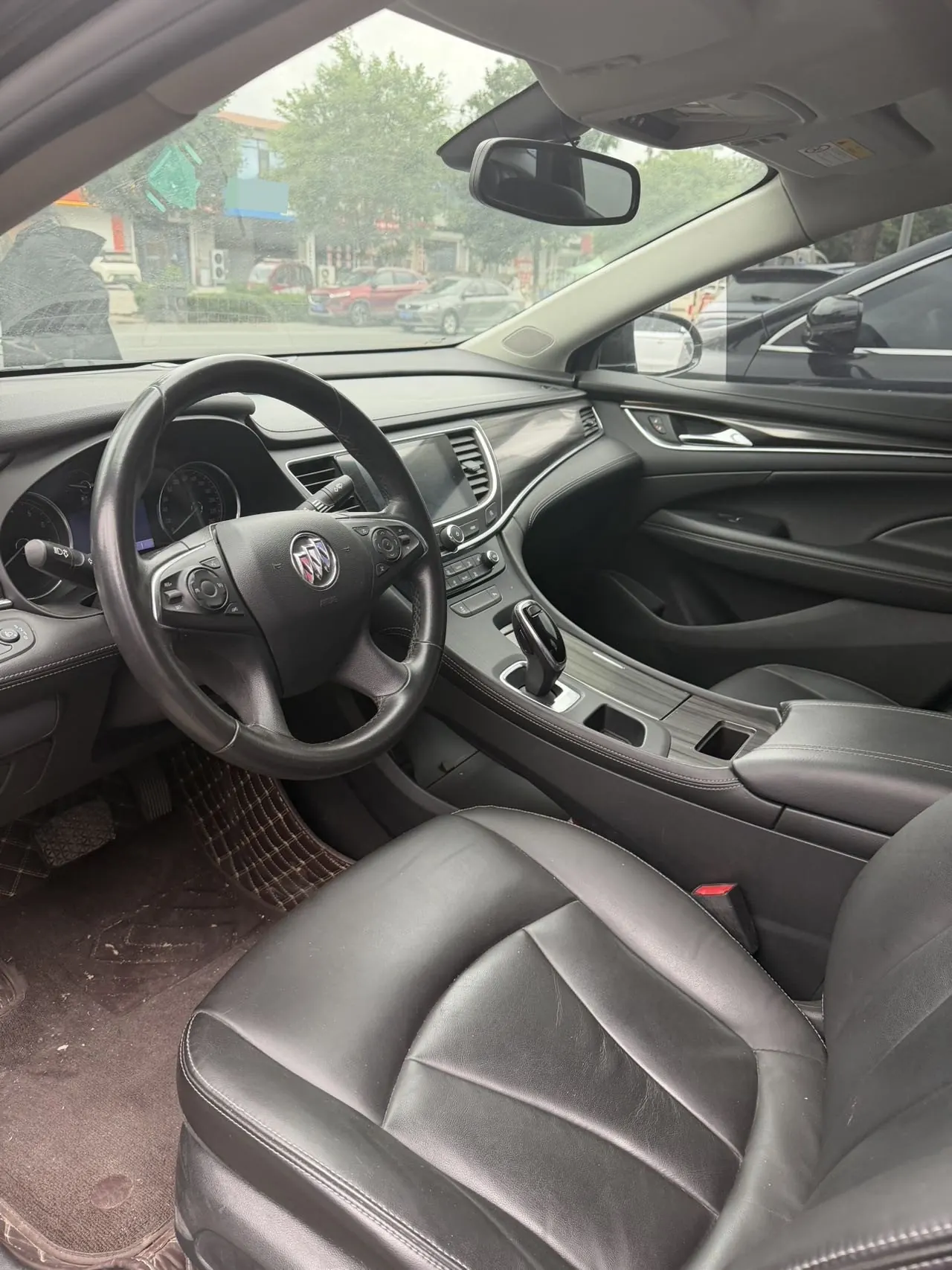 Buick 2021 LaCrosse 1.5T 552T Luxury Automatic Gear 8