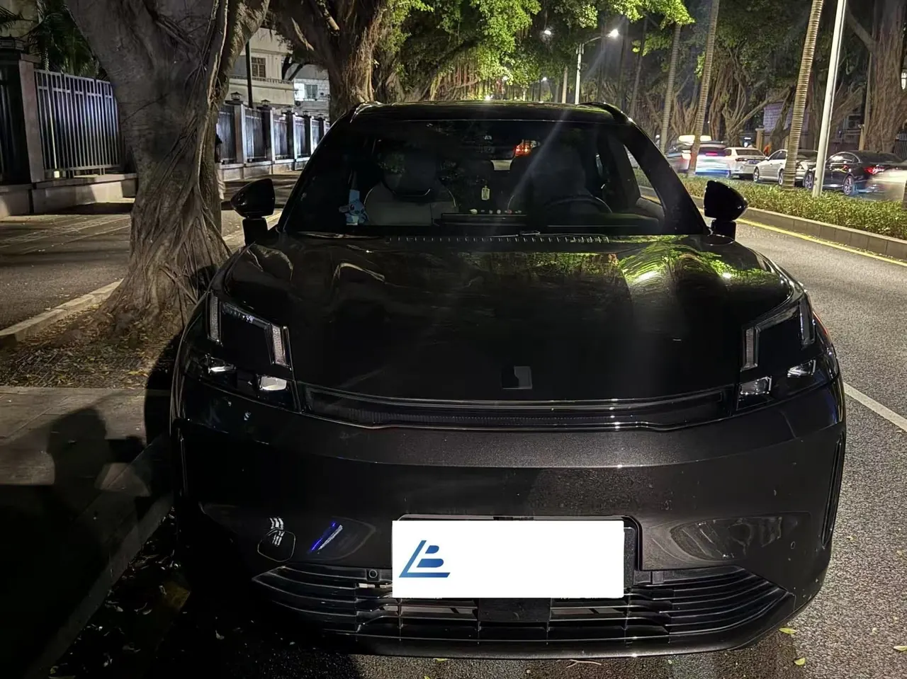LYNK&amp;CO 2023 LYNK&amp;CO 08 EM-P 1.5T 120km long endurance Pro automatic gear 2