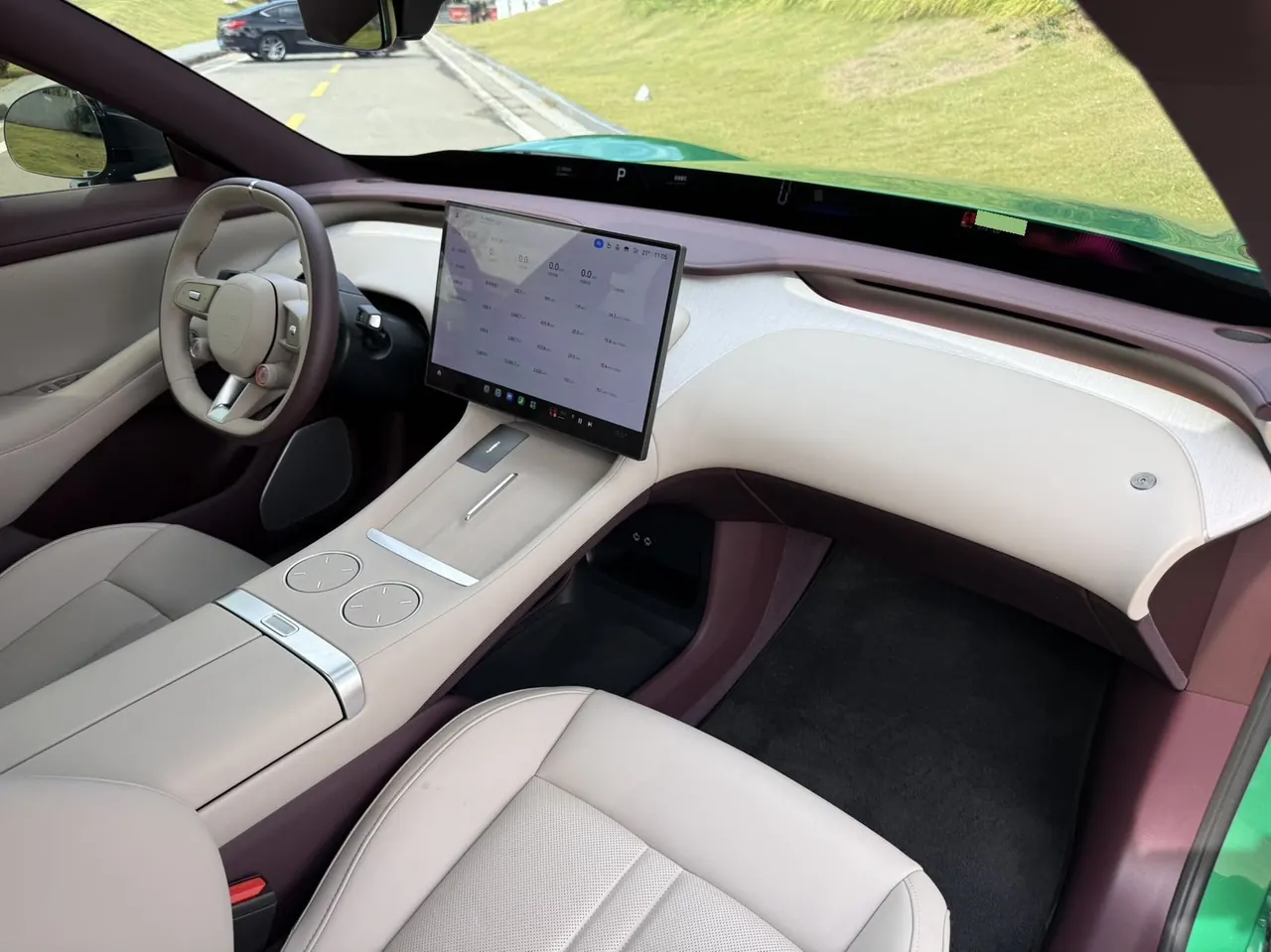 MI 2025 YU7 Long Endurance Rear Drive Automatic Gear 7