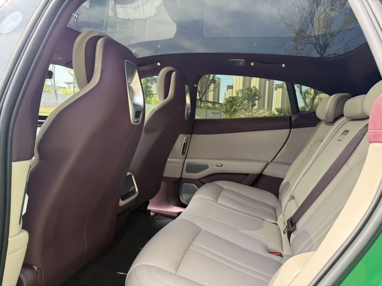 MI 2025 YU7 Long Endurance Rear Drive Automatic Gear 8