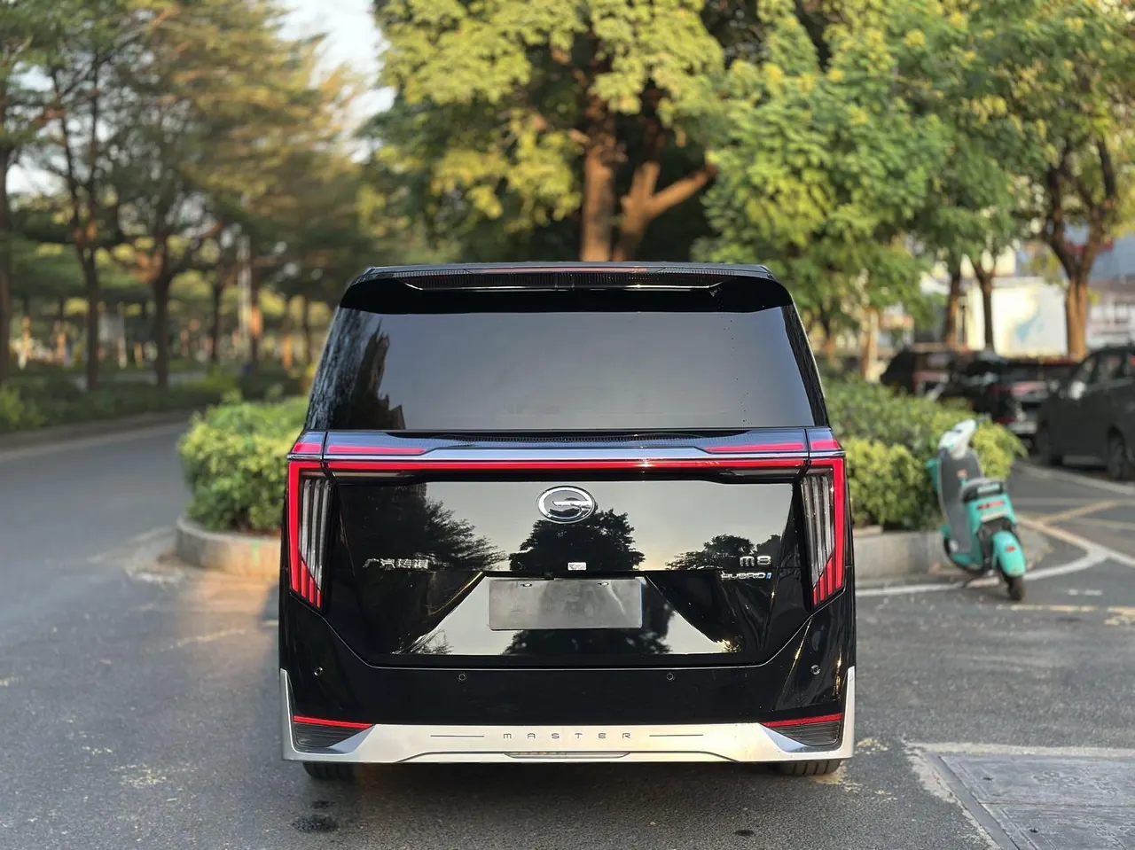 Chuanqi 2023 M8 Double Engine 2.0T Stepless Master Series Flagship Automatic Gear 9