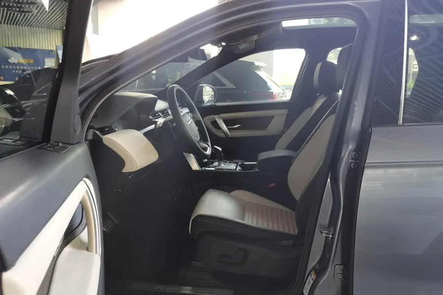 Land Rover 2020 Discovery Sports Edition 48V 2.0T 249PS R-Dynamic S Performance Edition Automatic Gear 3