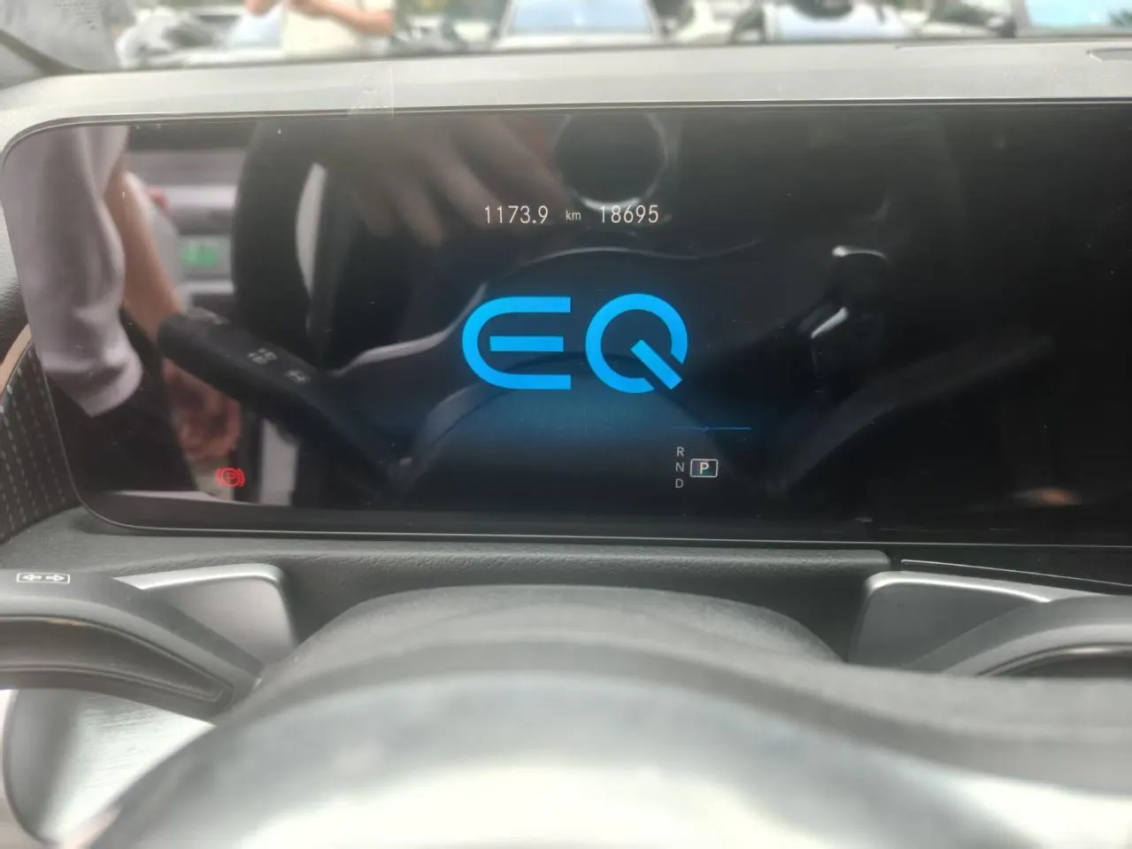 Mercedes Benz 2022 EQB 350 4MATIC EQB 350 4MATIC First Special Edition Automatic Gear 5