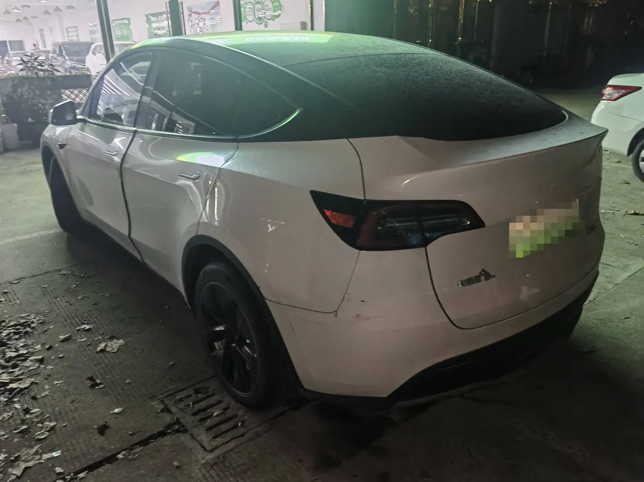 Tesla 2022 Model Y long endurance all-wheel drive version (modified) automatic gear 2