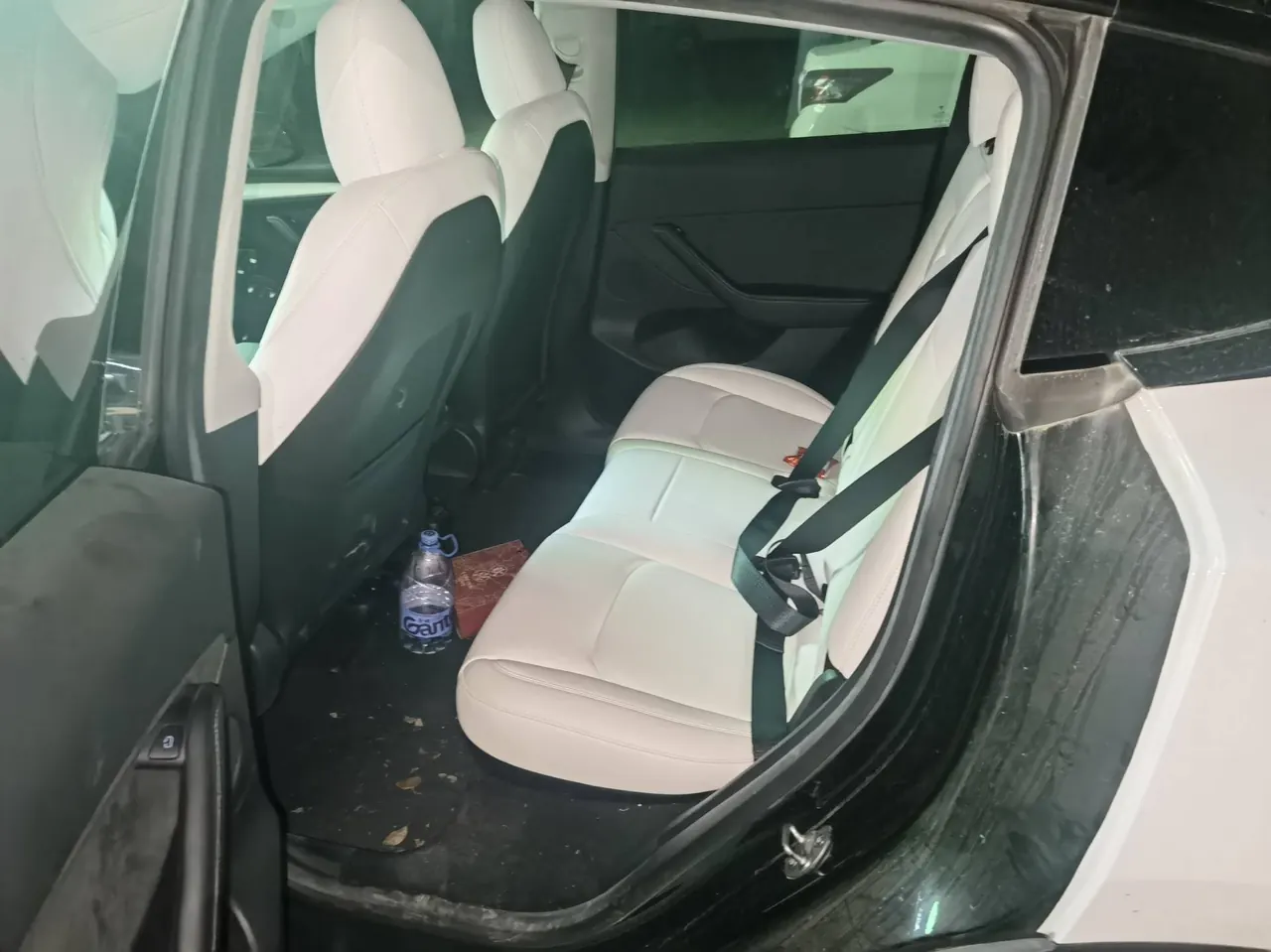 Tesla 2022 Model Y long endurance all-wheel drive version (modified) automatic gear 4