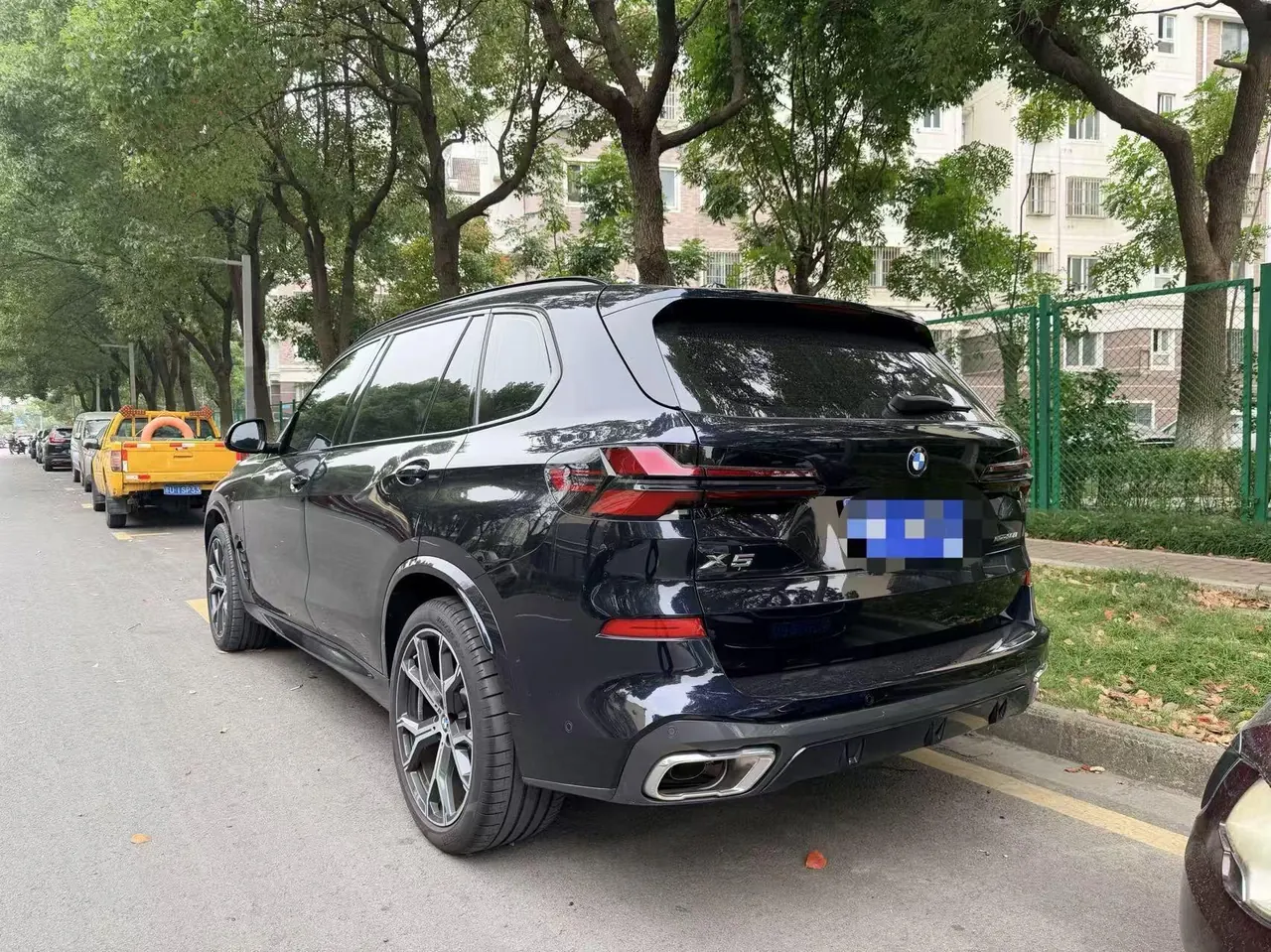 BMW 2025 X5 xDrive30Li 48V 2.0T exclusive m sports obsidian night suit automatic gear 5