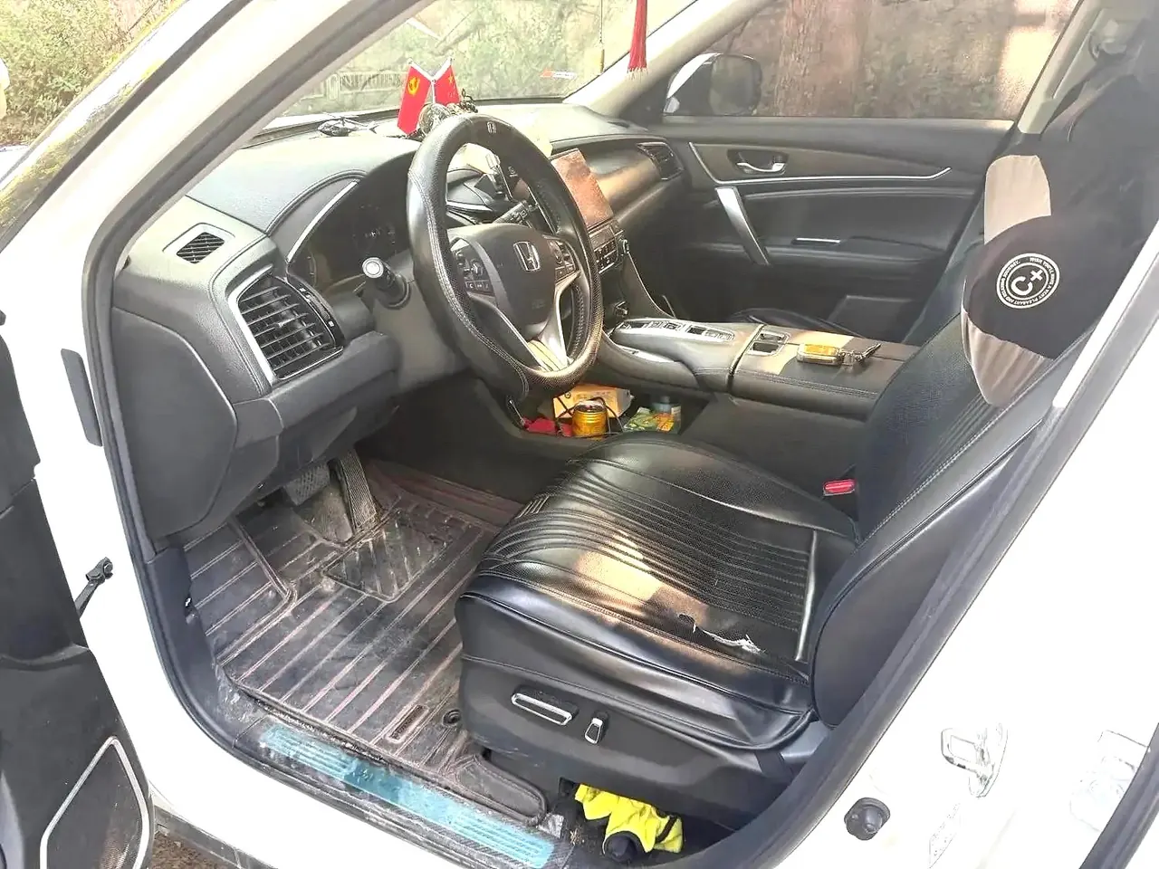 Honda 2020 Crown Road 2.0T 370TURBO Two-Drive Deluxe Automatic Gear 2