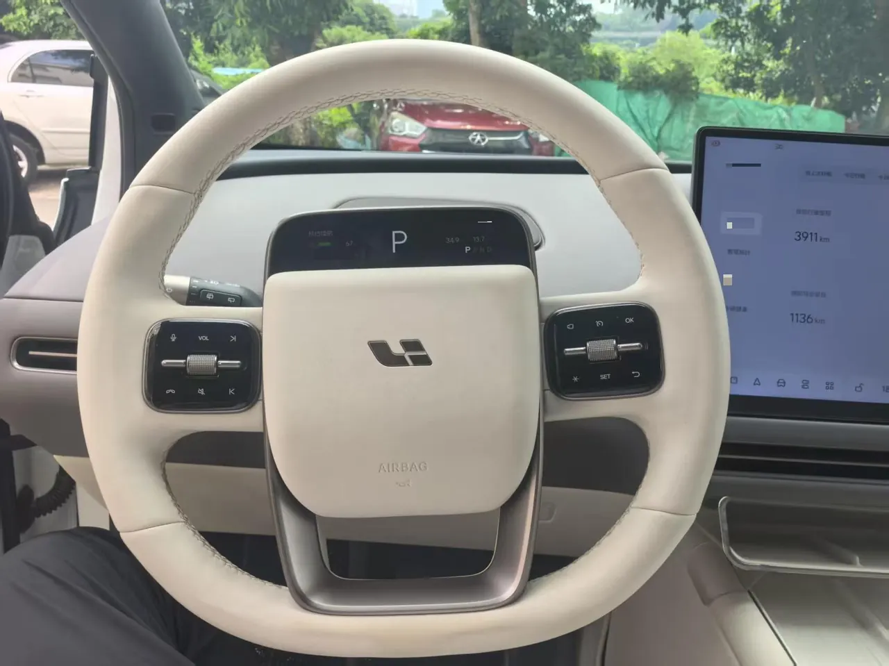 Li 2025 I 300.00g Drive Standard Edition Automatic Gear 6