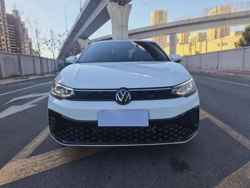Volkswagen 2025 Lavida New Trend 1.5 Outstanding New Edition Automatic Transmission 2