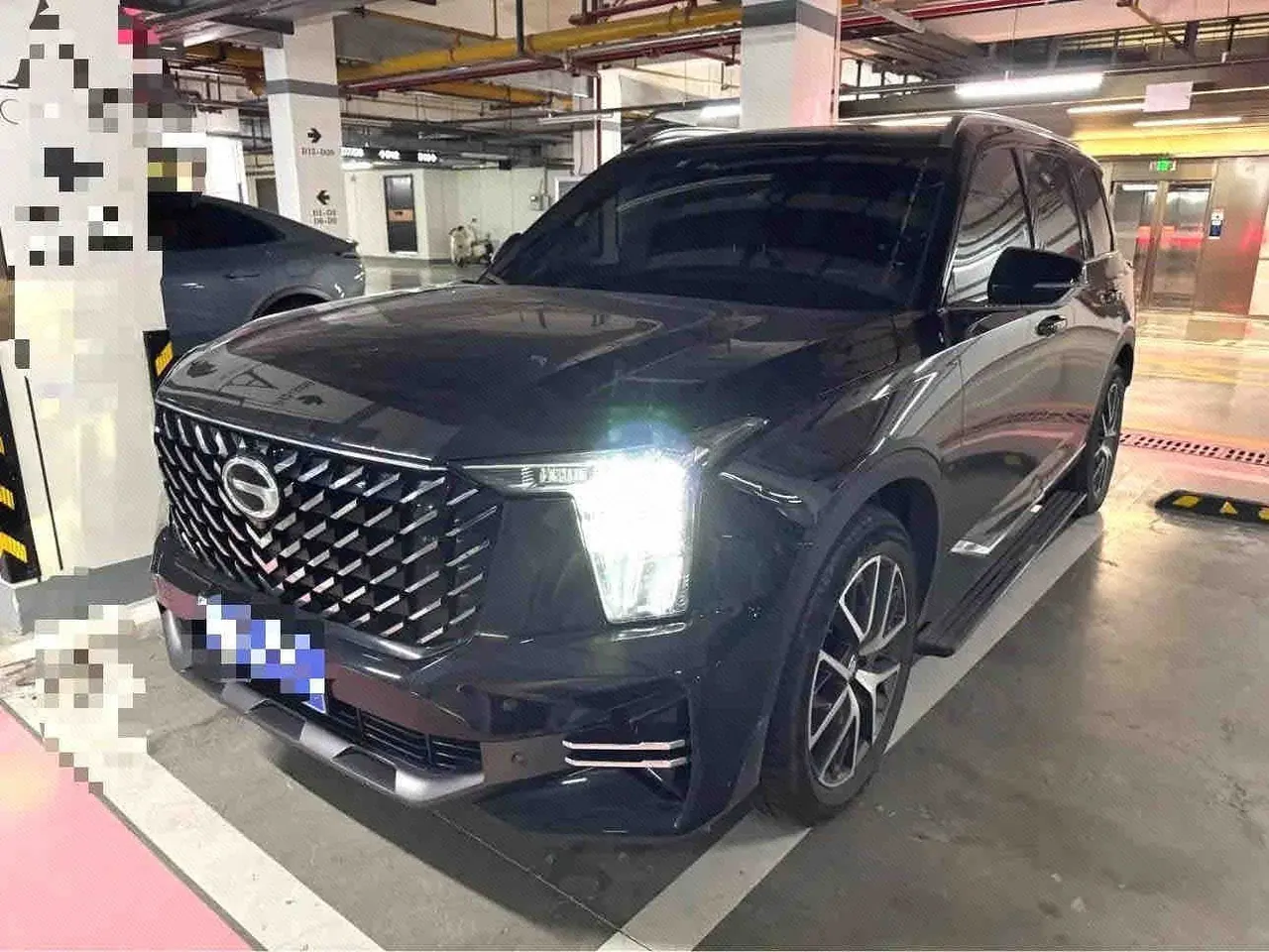 Chuanqi 2022 GS8 2.0TGDI Two-Drive Deluxe Zhilian Edition Six-seat Automatic Gear - View 1