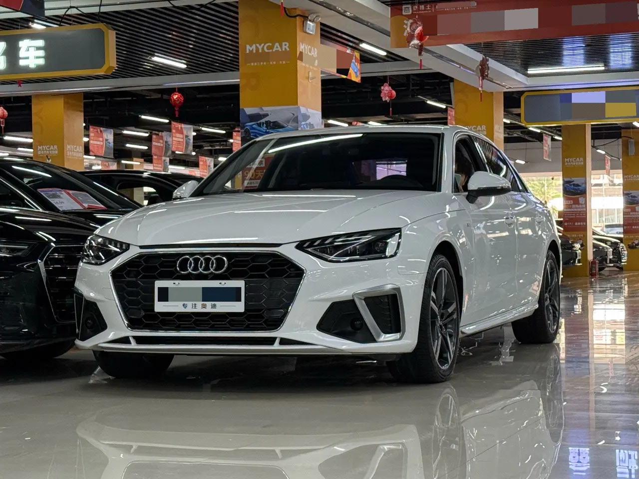 Open image lightbox: Audi 2020 A4L 2.0TFSI 40TFSI Deluxe Dynamic Automatic