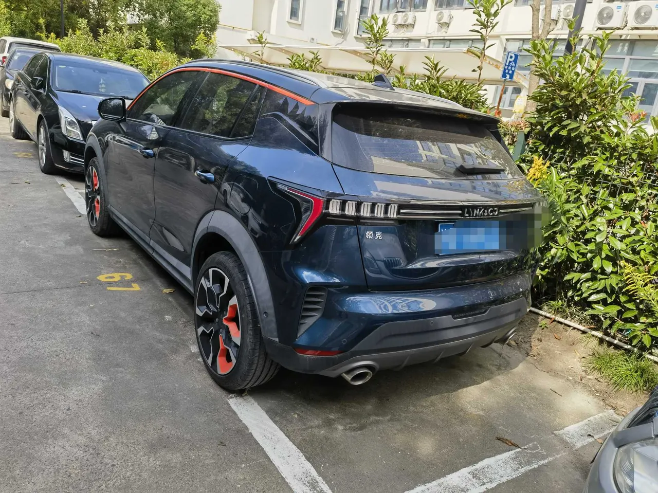 LYNK&amp;CO 2020 LYNK&amp;CO 06 1.5TD Yao Halo automatic gear 2