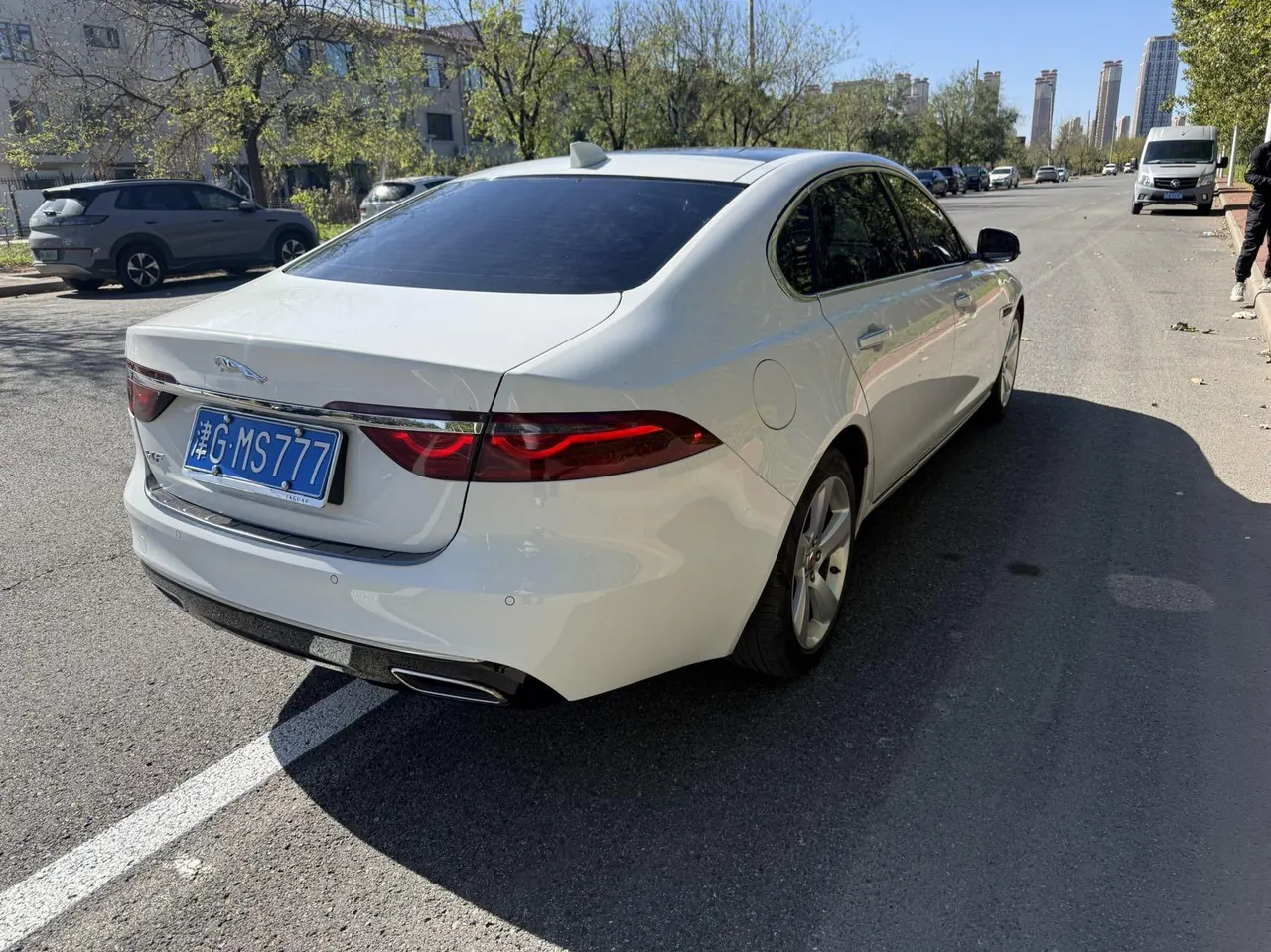 Jaguar 2020 XFL 2.0T P 10000.00g Drive Elite Automatic Gear 5