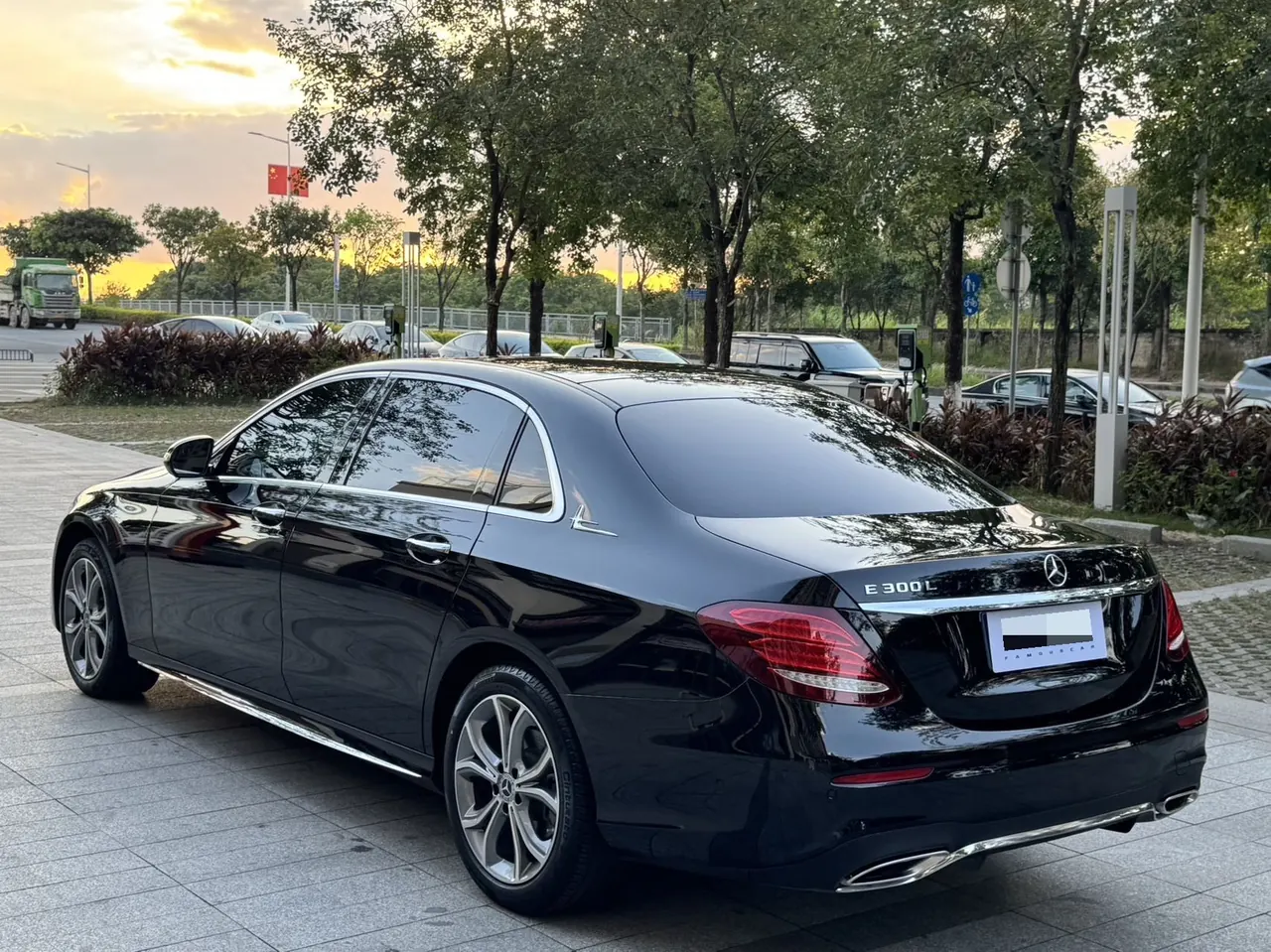 Mercedes Benz E-Class 2020 E 300 L 2.0T Sports Fashion Automatic Gear 8