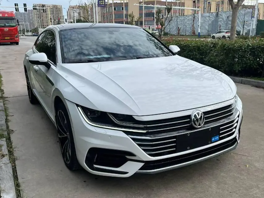 Volkswagen 2020 CC 2.0TSI 330TSI Huayan Edition Automatic Gear 3