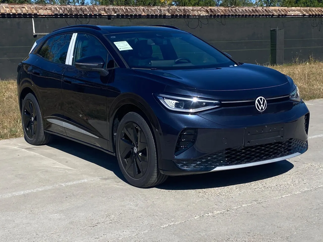 Volkswagen 2026 ID. 4 CROZZ Dark Knight PRO Edition Automatic Transmission 3