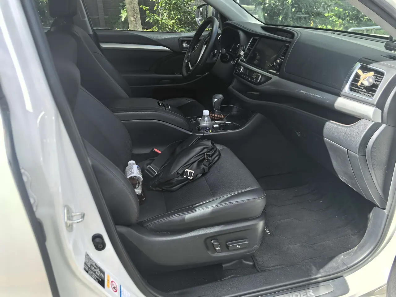 Toyota 2021 Highlander 2.0T 4-wheel drive deluxe 7-seat automatic gear 5