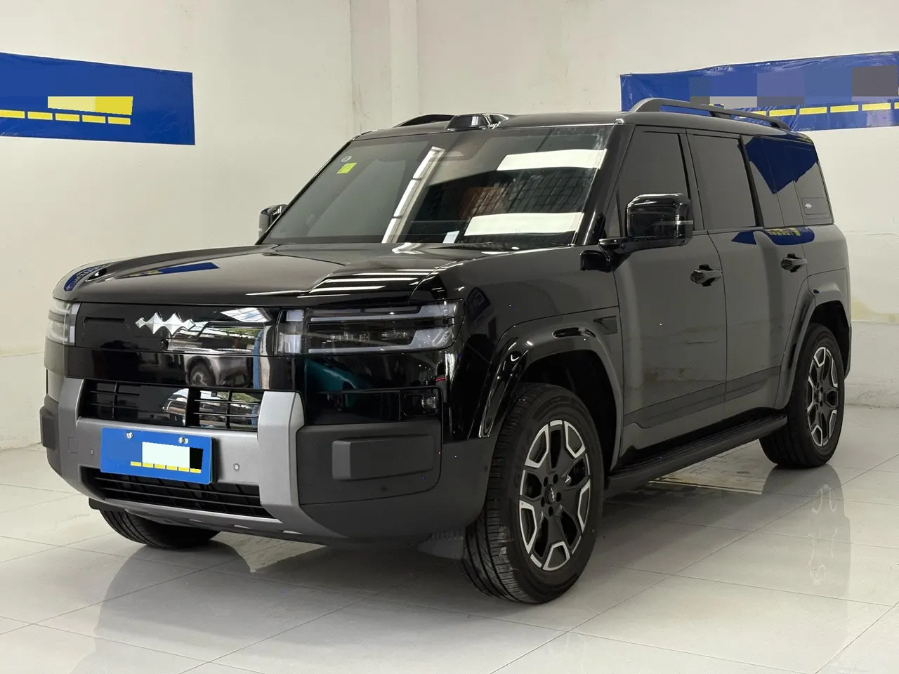 FangChengBao 2026 titanium 7 EV 675KM rear drive flash charge version automatic gear - View 1