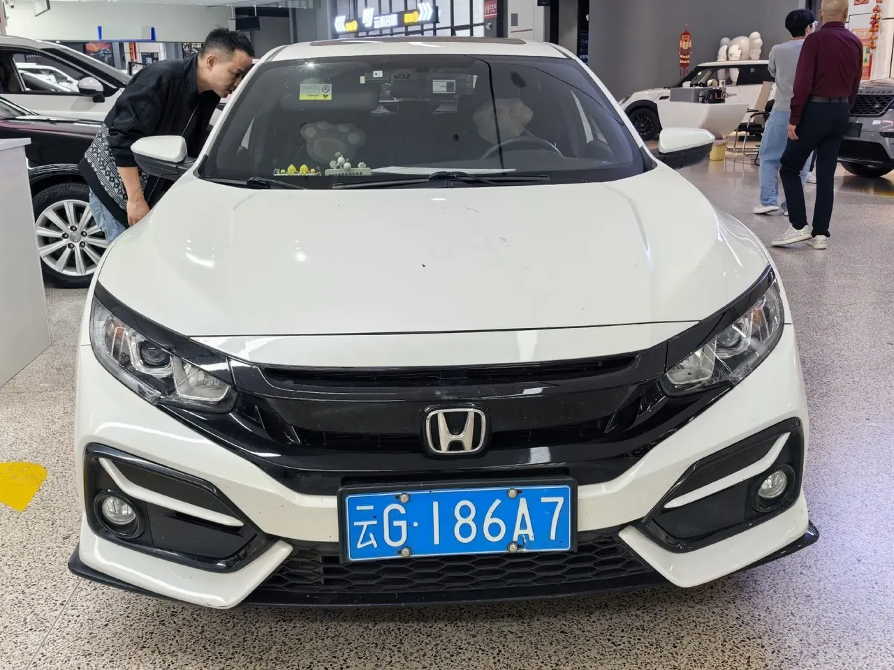 Honda 2021 Civic Hatchback 1.5T Stepless 220TURBO New Sharp Control Automatic Gear 2