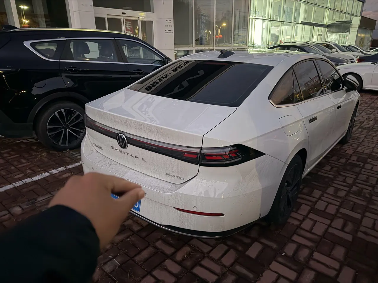 Volkswagen 2026 Sagittarius L 1.5TSI 300TSI Elite Automatic 5
