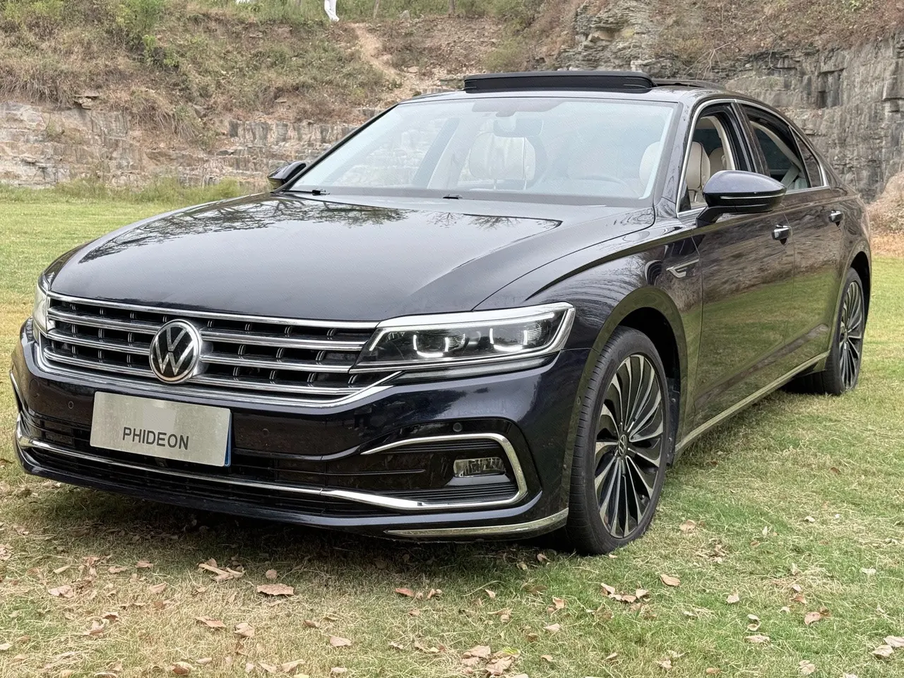 Volkswagen 2021 Hui Ang 2.0TSI 380TSI Premium Edition Automatic Gear - View 1