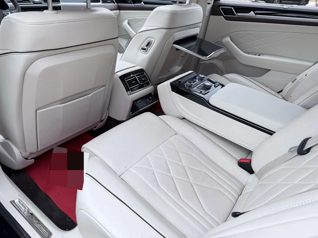 Volkswagen 2021 Hui Ang 2.0TSI 380TSI Premium Edition Automatic Gear 4