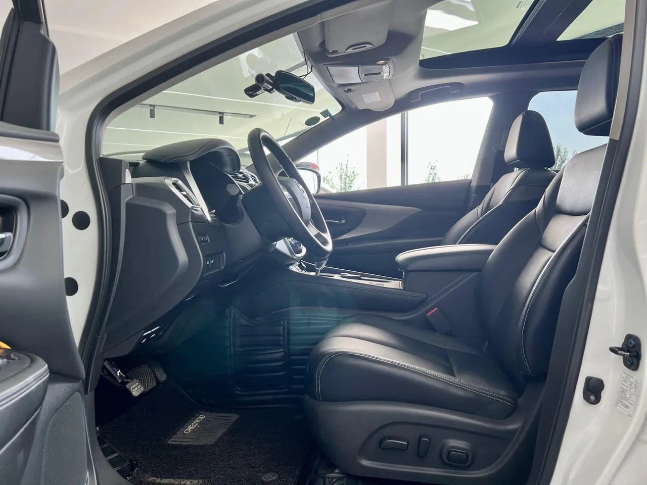 Nissan 2021 Loulan 2.5 Stepless XL Two-Drive Smart Union Deluxe Automatic Gear 6