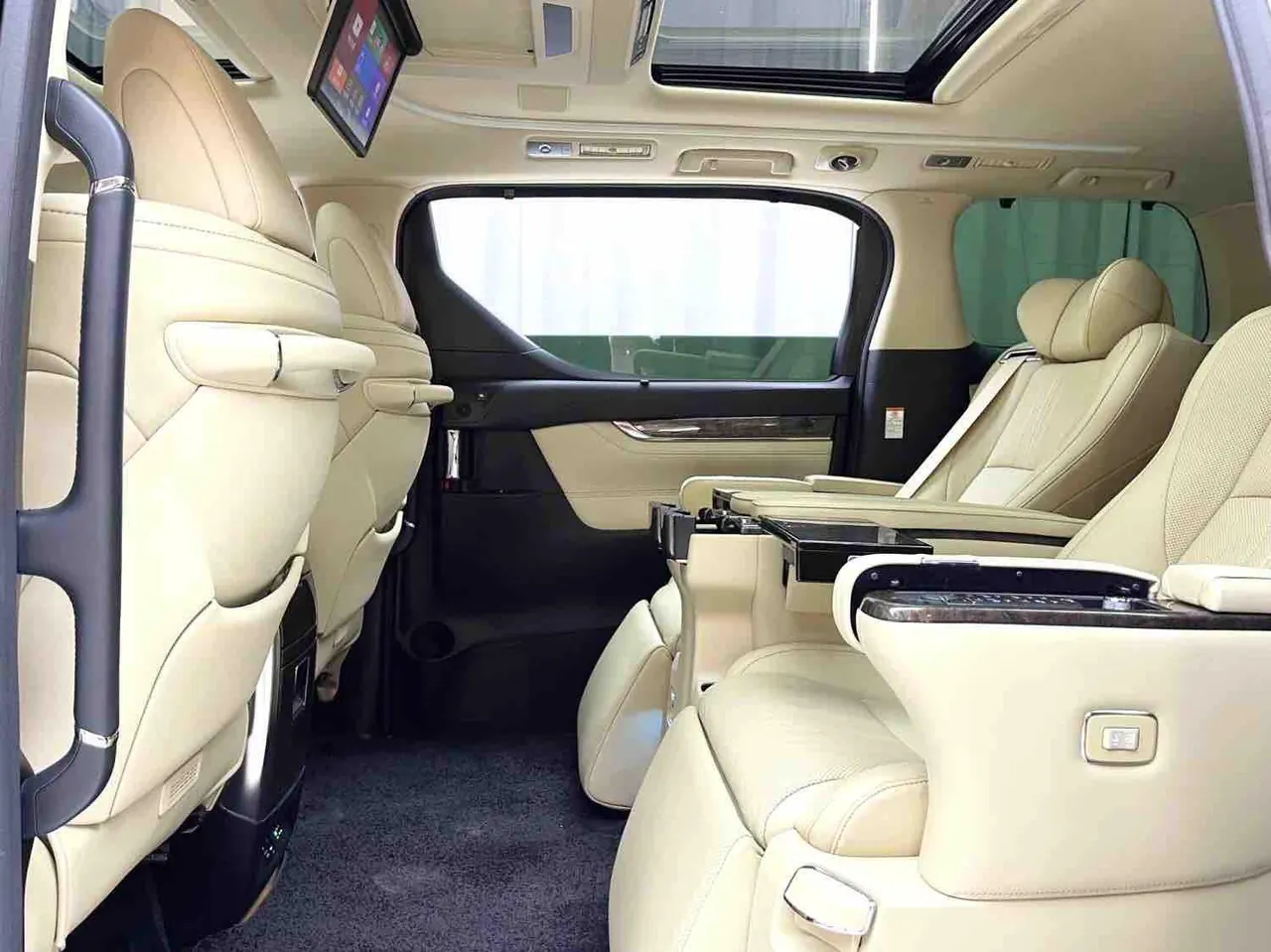 Toyota Wilfa (Imported) 2020 Wilfa 2.5 Stepless HV Distinguished Edition Automatic Gear 5