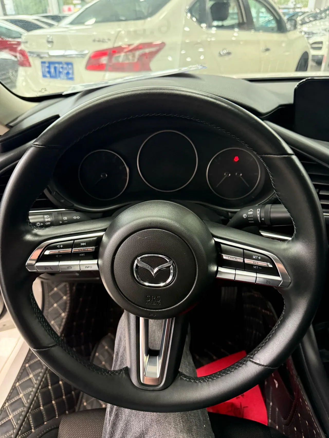 Mazda 3 Oncorsela 2020 Mazda 3 Oncorsela-sedan 2.0 elegant automatic gear 3