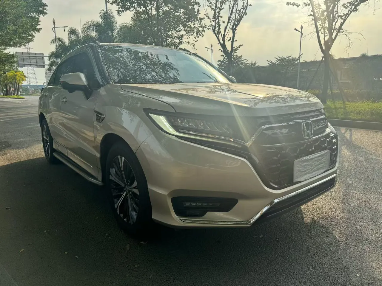 Honda 2020 UR-V 2.0T 370TURBO 4-wheel drive exclusive automatic gear 3