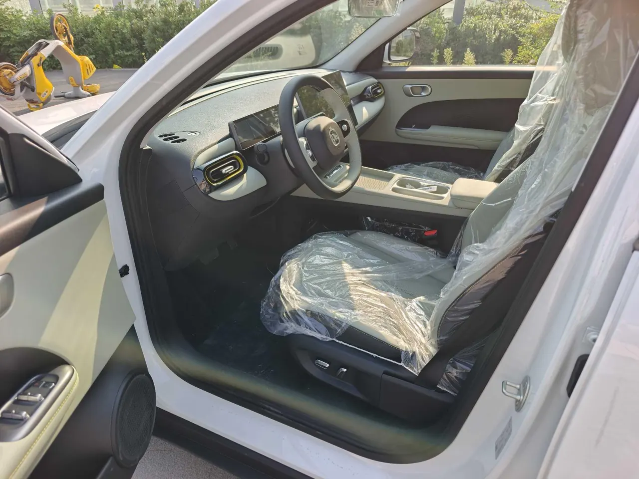 Chery 2026 QQ3 EV 420 Love Edition Automatic Gear 5