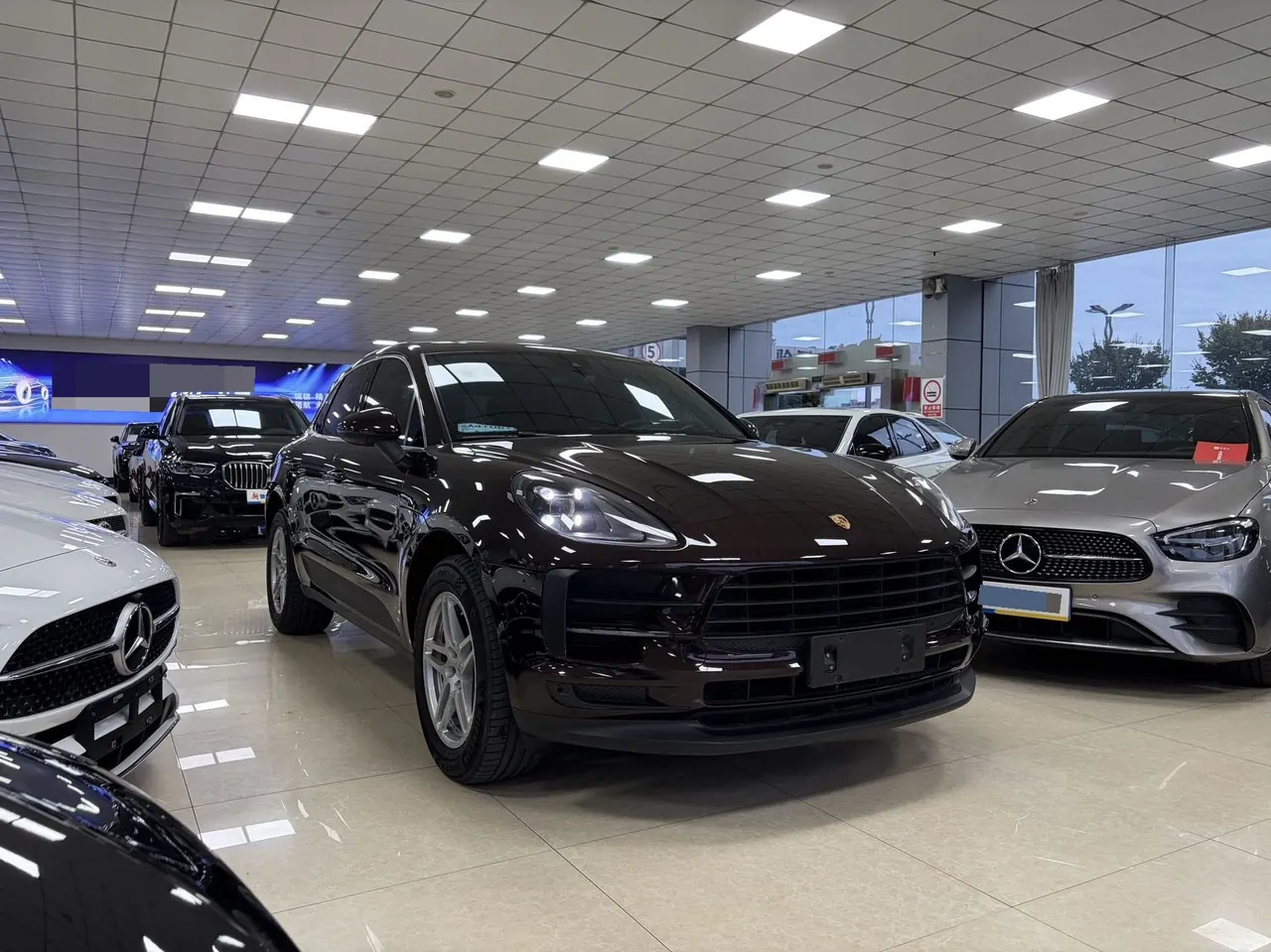 Porsche Macan (Imported) 2021 Macan 2.0T Automatic Gear 3
