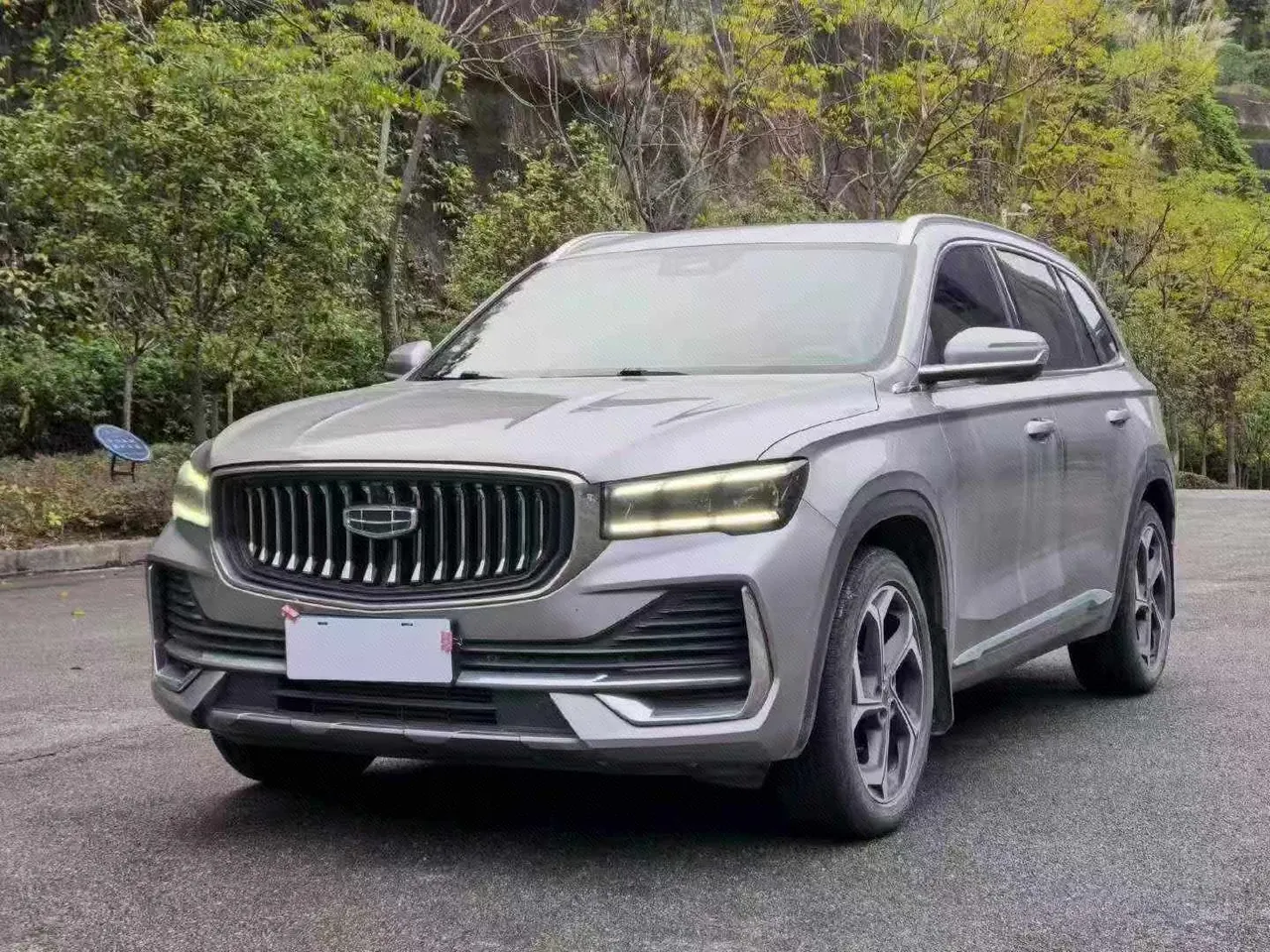 Открыть галерею: Geely 2021 XingyueL (Monjaro) 2.0TD EVO two-wheel drive distinguished automatic transmission