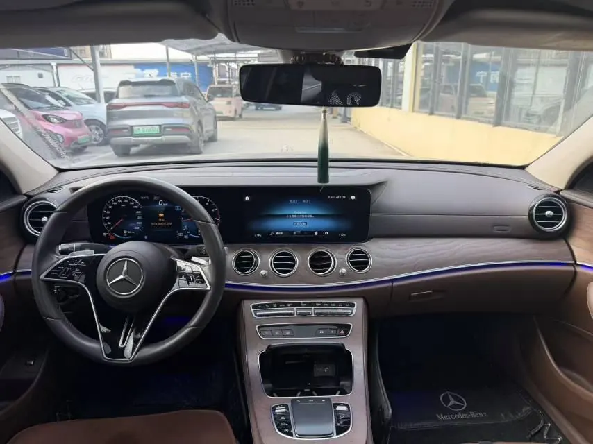 Mercedes Benz E-Class 2021 E 300 L 2.0T Fashion Automatic Gear 4