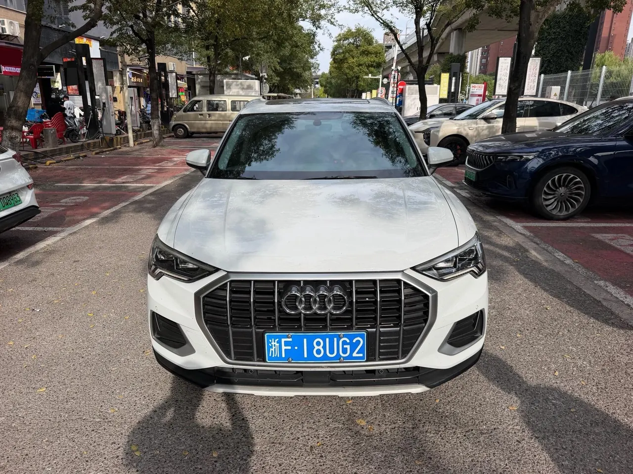 Audi 2022 Q3 1.4TFSI 35TFSI Fashion Elegant Automatic Gear 2
