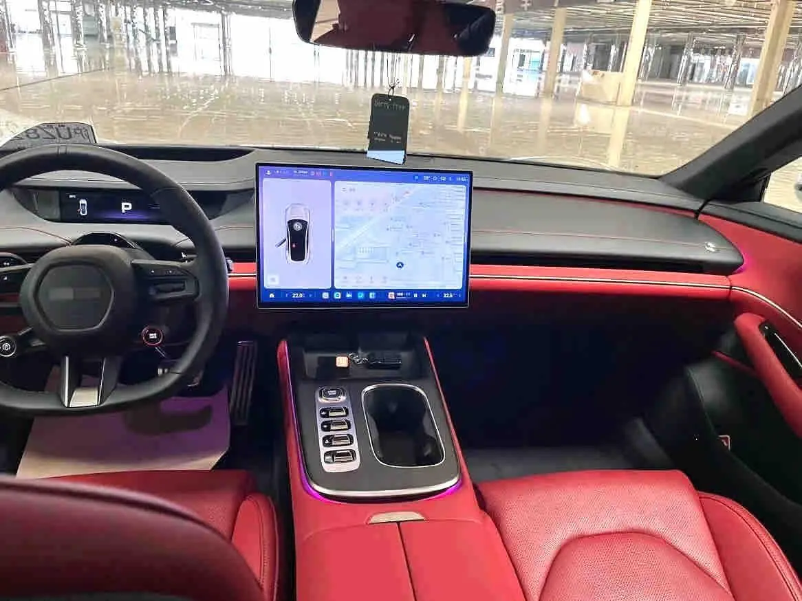 MI 2024 SU 7 800km 4-wheel drive ultra-long endurance high-end smart driving Max version automatic gear 8