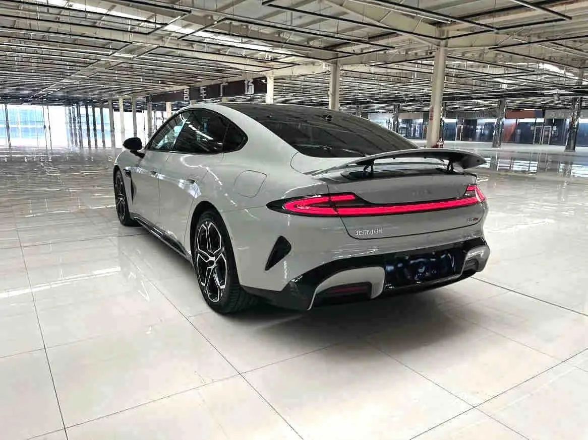 MI 2024 SU 7 800km 4-wheel drive ultra-long endurance high-end smart driving Max version automatic gear 9