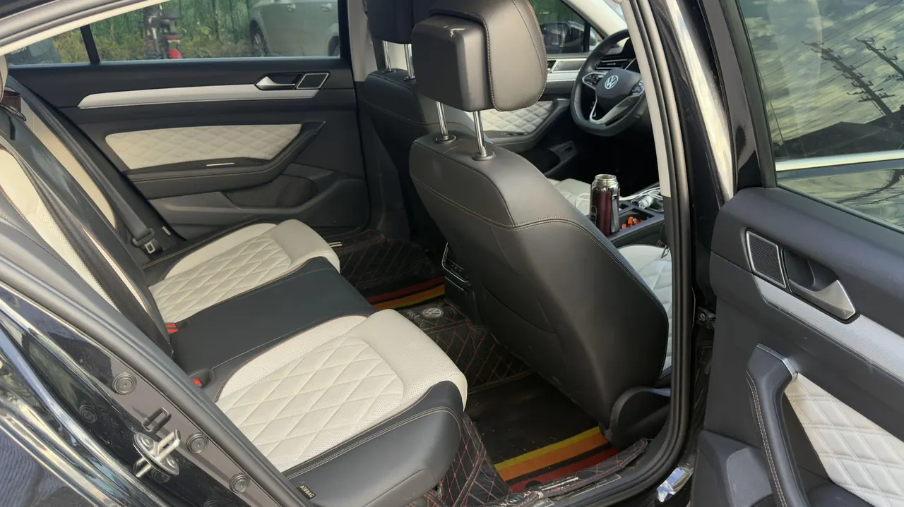 Volkswagen 2024 Magotan 2.0TSI 330TSI 2 million luxury automatic gear 6