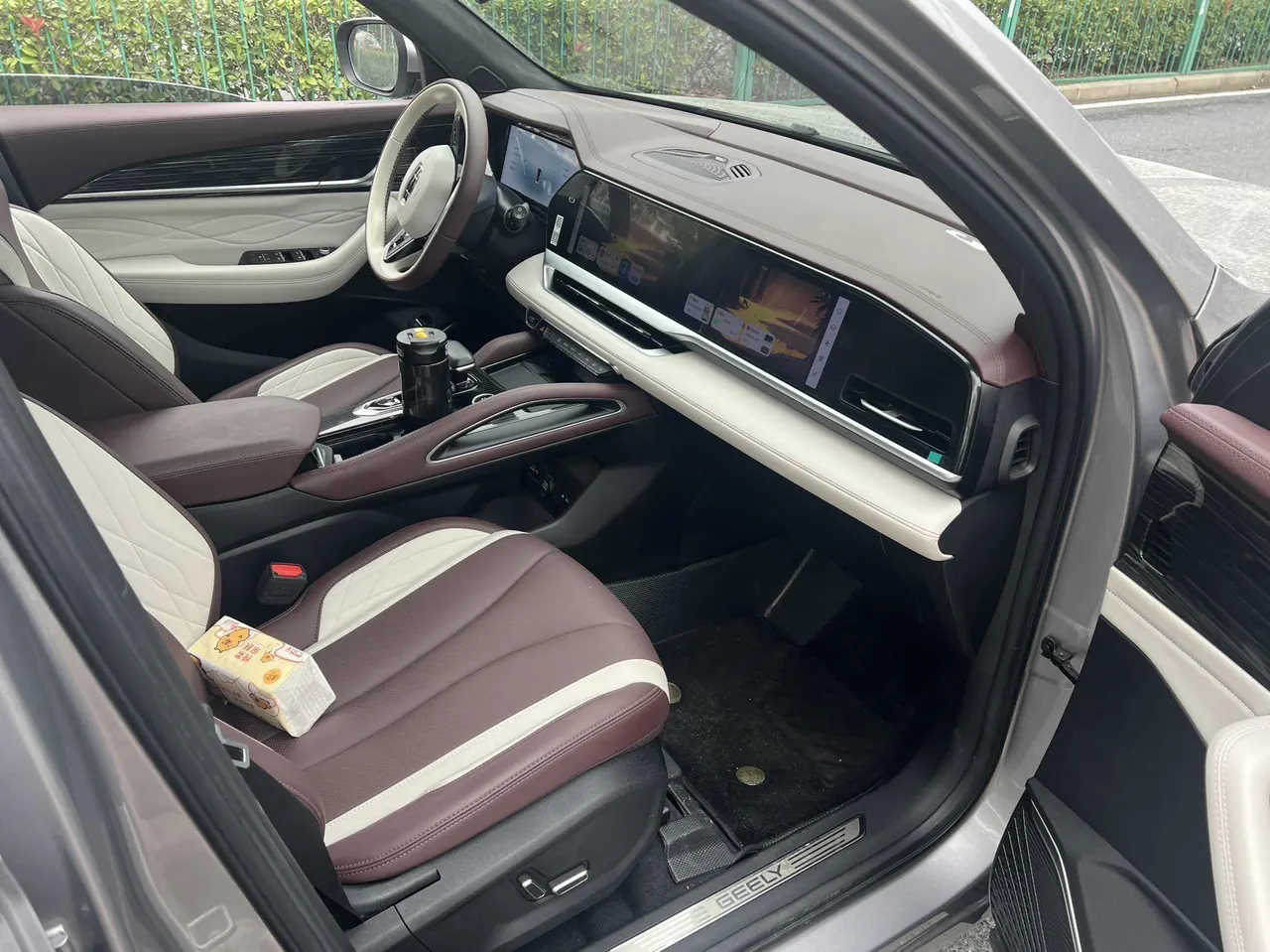 Geely 2024 XingyueL (Monjaro) 2.0TD high-power two-wheel drive cloud version automatic gear 5