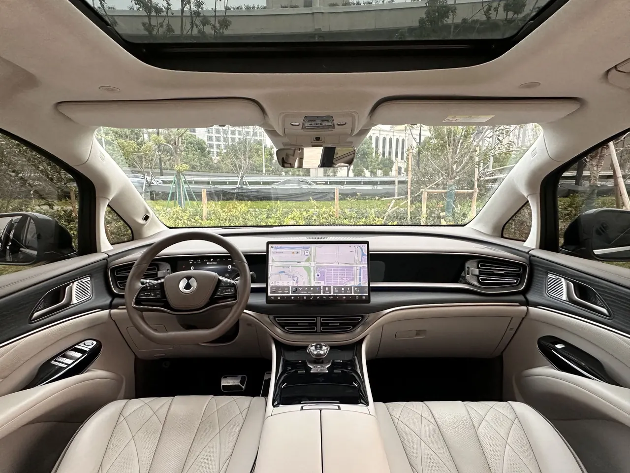 Denza 2022 Denza D9 DM-i 1.5T stepless 970 four-wheel drive flagship automatic gear 12
