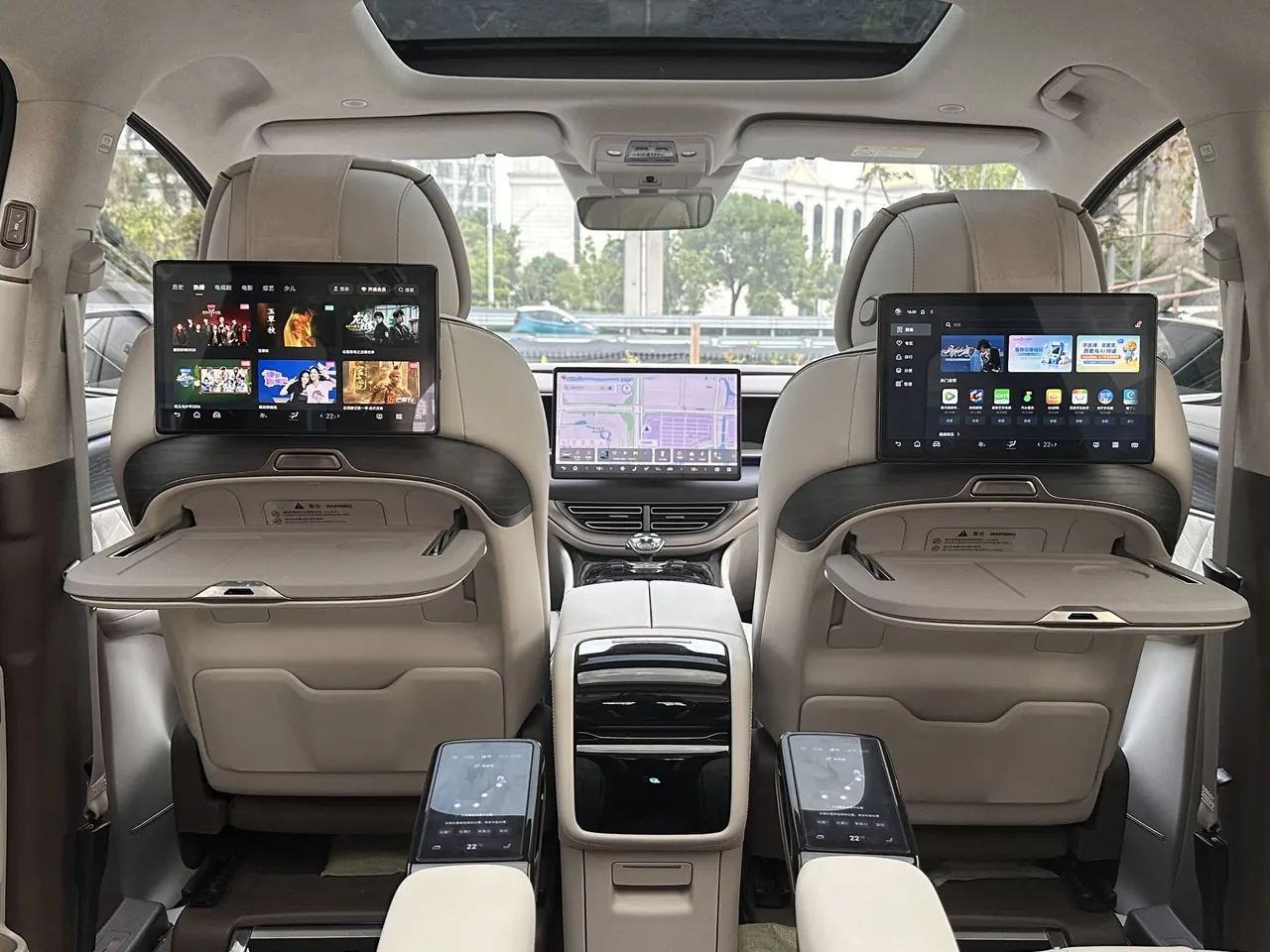 Denza 2022 Denza D9 DM-i 1.5T stepless 970 four-wheel drive flagship automatic gear 9