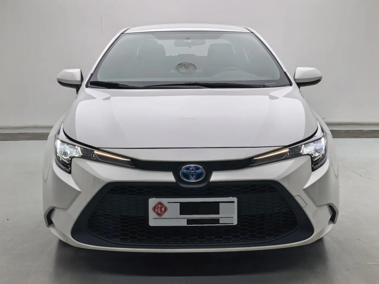 Toyota 2022 Lei Ling Shuangqing 1.8H Stepless Enterprising Automatic Gear 5