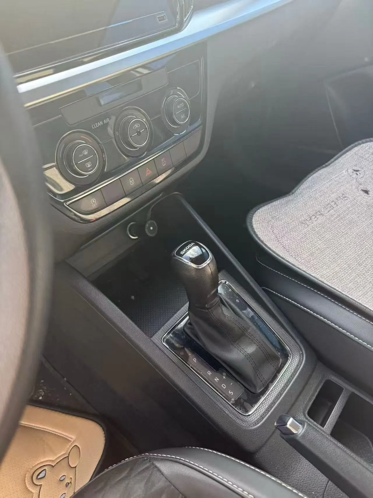 Skoda 2021 Komik 1.5 Comfort Edition Automatic Gear 5